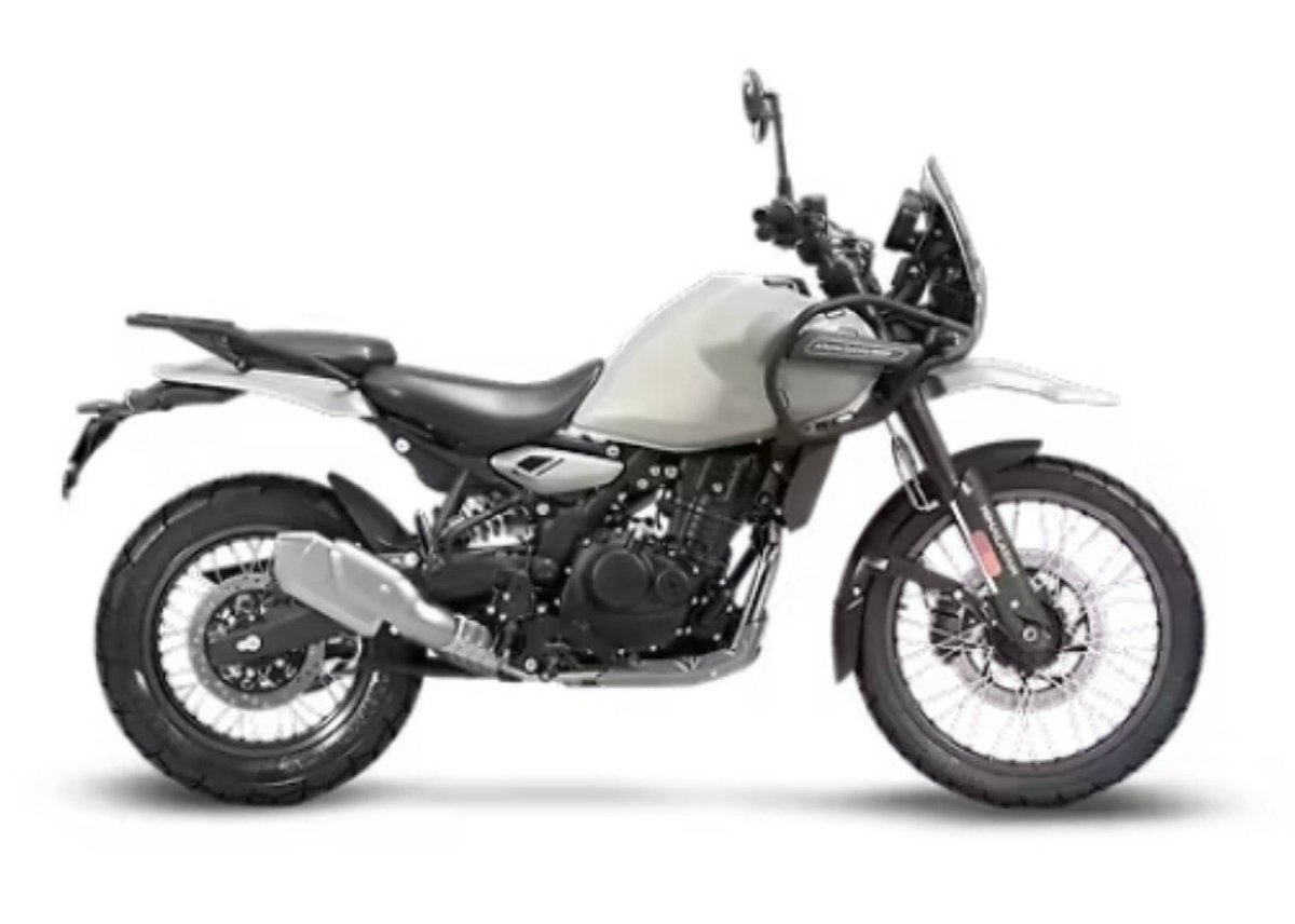 shivamworldbit's tweet photo. मेरे एक दोस्त के पास करीब 3 लाख का बजट था।

ज़्यादातर लोगों ने उसे Royal Enfield Himalayan 450 लेने की सलाह दी।

आख़िर 451.65cc का इंजन, दमदार पावर और एडवेंचर टूरिंग के लिए उसकी अच्छी पहचान है।

लेकिन उसने जो बाइक खरीदी उसे सुनकर सब हैरान रह गए।

उसने Hero Splendor Plus चुनी।

सबने एक ही सवाल पूछा

3 लाख रुपए का बजट था फिर 77 हज़ार की Splendor क्यों?

उसने कहा मैं पहाड़ो पर टूर करने नहीं जाता।

मैं रोज़ काम पर जाता हूँ।

उसका रोज़ का आना-जाना करीब 80 किलोमीटर है।

उसने हिसाब लगाया कि उसे अगले कई साल तक रोज़ पेट्रोल भरवाना है सर्विस करानी है और बिना टेंशन के बाइक चलानी है।

उसे 451cc की पावर से ज़्यादा ज़रूरत थी लगभग 70 km/l के माइलेज की।

उसे बड़ी बाइक का रौब नहीं चाहिए था।

उसे ऐसी बाइक चाहिए थी जो हर सुबह बिना नखरे के स्टार्ट हो जाए और कम खर्च में सालों तक साथ निभाए।

उसने एक बात कही जो आज भी याद है।

बाइक मै लोगों को दिखाने के लिए नहीं खरीद रहा अपनी ज़िंदगी असान बनाने के लिए खरीद रहा हूँ।

उस दिन समझ अया कि हर महंगी चीज़ हर इंसान के लिए सही नहीं होती।

कई बार सबसे समझदर फैसला वही होता है जो देखने में छोटा लगे लेकिन रोज़मर्रा की ज़िंदगी में सबसे बड़ा शुकून दे।

अगर अपकी सेलरी 40,000 हो और बजट 3 लाख, तो क्या आप Himalayan 450 खरीदेंगे या Splendor? 

जवाब सिर्फ़ शौक से नहीं अपने तर्क के साथ दीजिए।