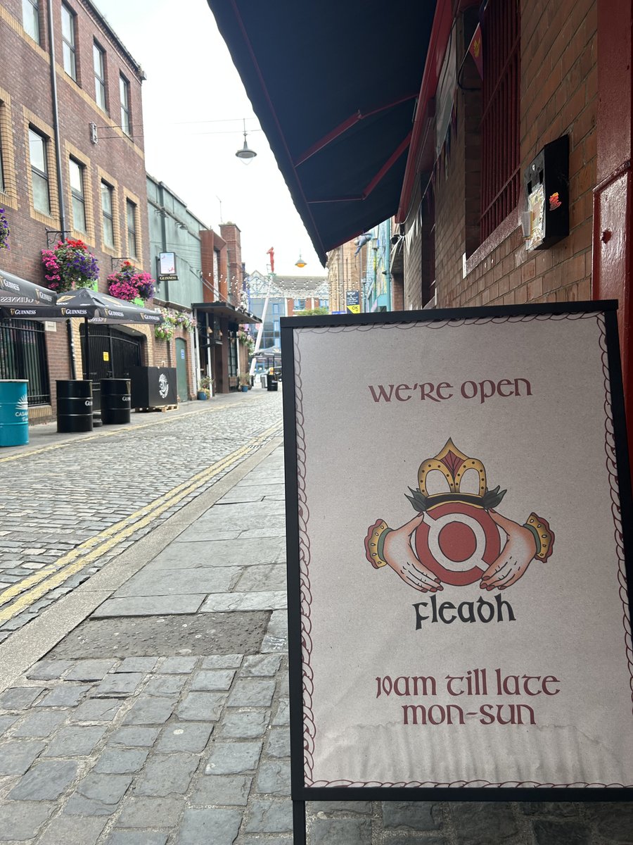 OhYeahCentre's tweet photo. WE ARE OPEN! 🎯 Fleadh visitors from near and far, drop in for our trad sessions, be a part of the action and keep up to date with all our incredible events here 💚: https://t.co/CxJnfBlc65 https://t.co/JuMRnWZu9G