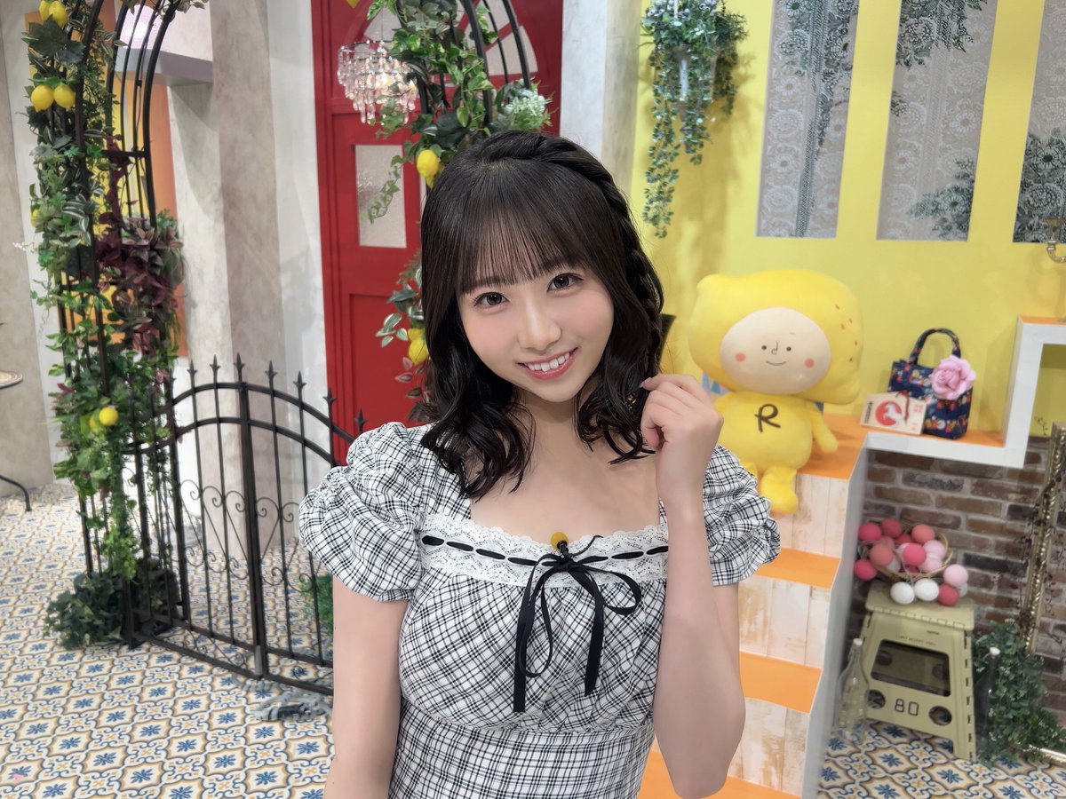 xRINE48x's tweet photo. みてみてー！
髪の毛たっぷり切ったよᴗ ⩊ ᴗ♩#STU48 https://t.co/SHBWP6Uxh5