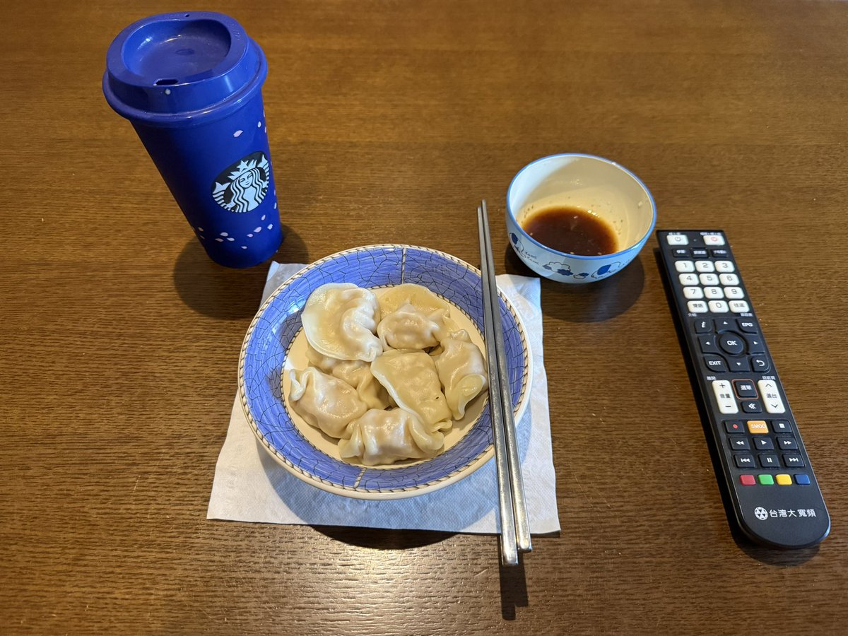 Nick047Lin's tweet photo. 省餐 https://t.co/X11aVMCbvm