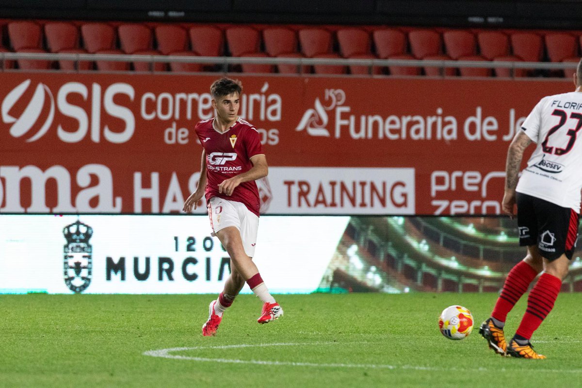 ORMdeportes's tweet photo. El @realmurciacfsad amplía el contrato del mediocentro del filial, José Luis Alcaraz, por tres temporadas más. https://t.co/hF7YBZD9qm