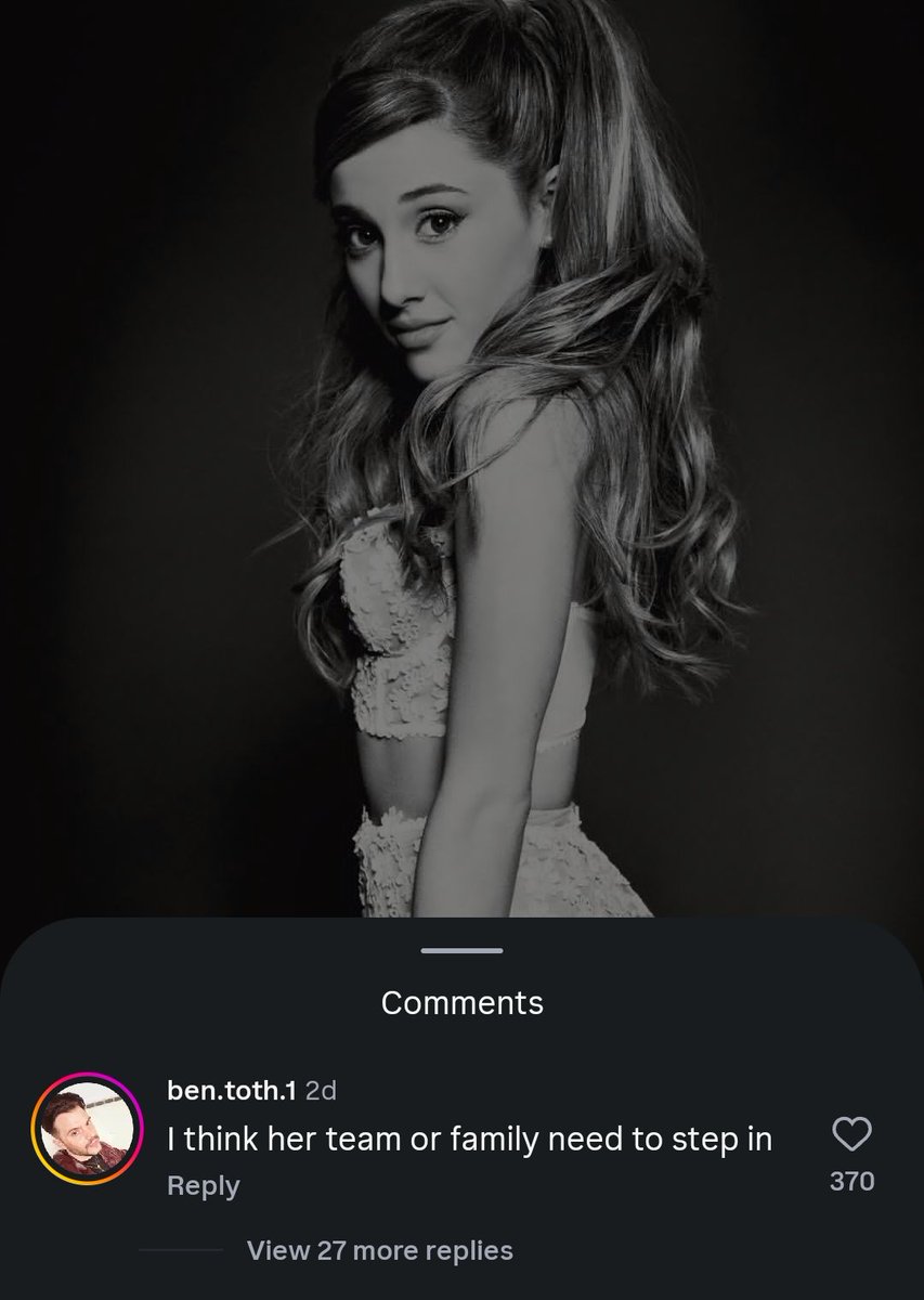 imhaaron's tweet photo. commented this under a 2013 photoshoot.... thats how you know the “concern” is not real https://t.co/q0ZKeX6P4i