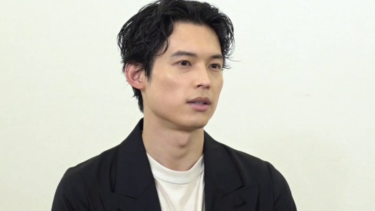 TBS_geino's tweet photo. 【 独自インタビュー 】

松村北斗・今田美桜
W主演『白鳥とコウモリ』

“嘘”を暴き 事件の真相を追究していく2人に聞く

⬇️記事はこちら📷📝
https://t.co/KrNPqenNsj

#松村北斗　#今田美桜　#白鳥とコウモリ　#Yahooニュース https://t.co/ENaVf6D6ya