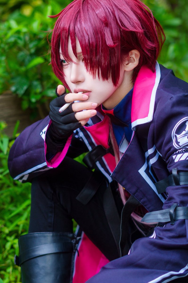 unknown___031's tweet photo. lr.cos https://t.co/EOUeK2SzBo