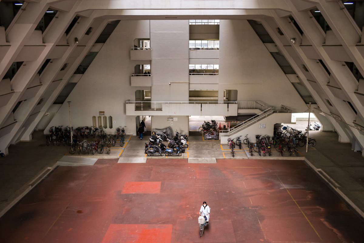 tokyotimes's tweet photo. My latest newsletter is out, with this edition featuring a deep dive into danchi — Japanese public housing. Its heyday, decline and potential renaissance.

For the full set of photographs and text, it's here along with all the other monthly instalments: https://t.co/CP5DOaNgL2 https://t.co/oFMSaLhamG