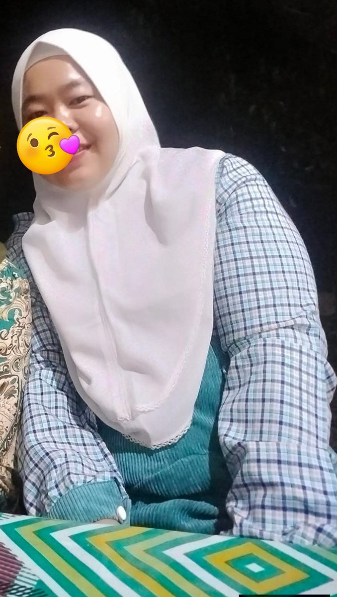 Garongfnrh's tweet photo. Mbak rinna https://t.co/qQ3u1vBoE3