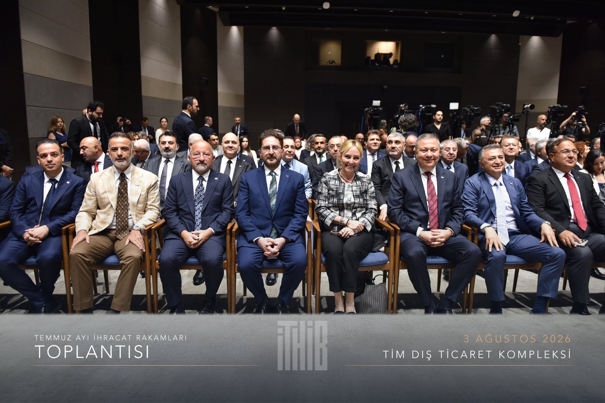 ITHIB's tweet photo. Ticaret Bakanımız Sayın Prof. Dr. Ömer Bolat ile TİM Başkanımız Sayın Mustafa Gültepe’nin ev sahipliği, TİM Başkan Vekilimiz Sayın Ahmet Öksüz ve Yönetim Kurulu Üyemiz Sayın Orhan Aydın’ın katılımlarıyla Temmuz Ayı Dış Ticaret Rakamları Açıklaması Programı gerçekleştirildi.

İhracatımızı daha da ileri taşımak ve ülkemize katkımızı artırmak adına çalışmalarımıza kararlılıkla devam ediyoruz.