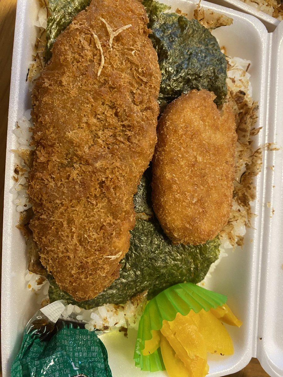 honobono_food's tweet photo. 【国分寺グルメ】

⭐️ほかほか弁当 国分寺店

🔵のり弁当　500円
🔵メチャクチャ美味しいです

#国分寺グルメ
#ほかほか弁当 国分寺店 https://t.co/GhjHuZK9R6