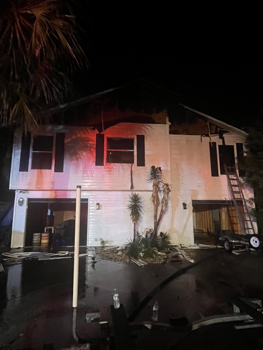 Hernando County Fire tweet media