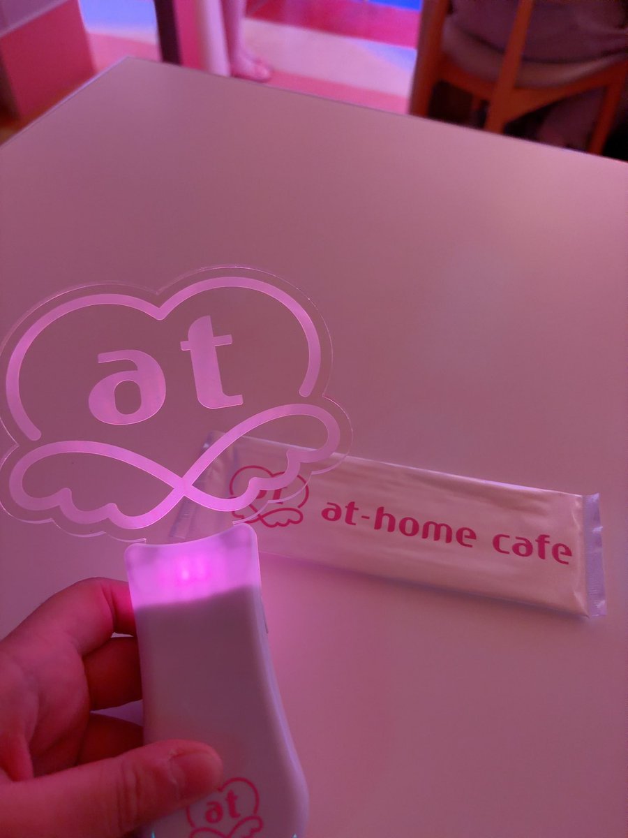 At_miu0329's tweet photo. #ネロノモノクロニクル
 2階にご帰宅してきました🥹
初めましてだけどネロちまご案内からずっと可愛くて初コレチェキはネロちまにお願いしました🎶🎀唐突の初イベ参加びっくりしたけどほんと楽しかった💕最後、お話してみたかったてらすさんとお話できて幸せでした🎶🎀次は7日にご帰宅しまーす🤟🏻💖 https://t.co/F3RqRCvYhJ