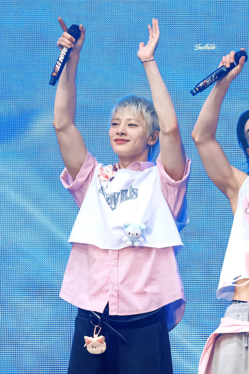 carpe_Quixote's tweet photo. 260802

#스트레이키즈 #straykids 
#아이엔 #I_N https://t.co/4OiFVKyoJ5