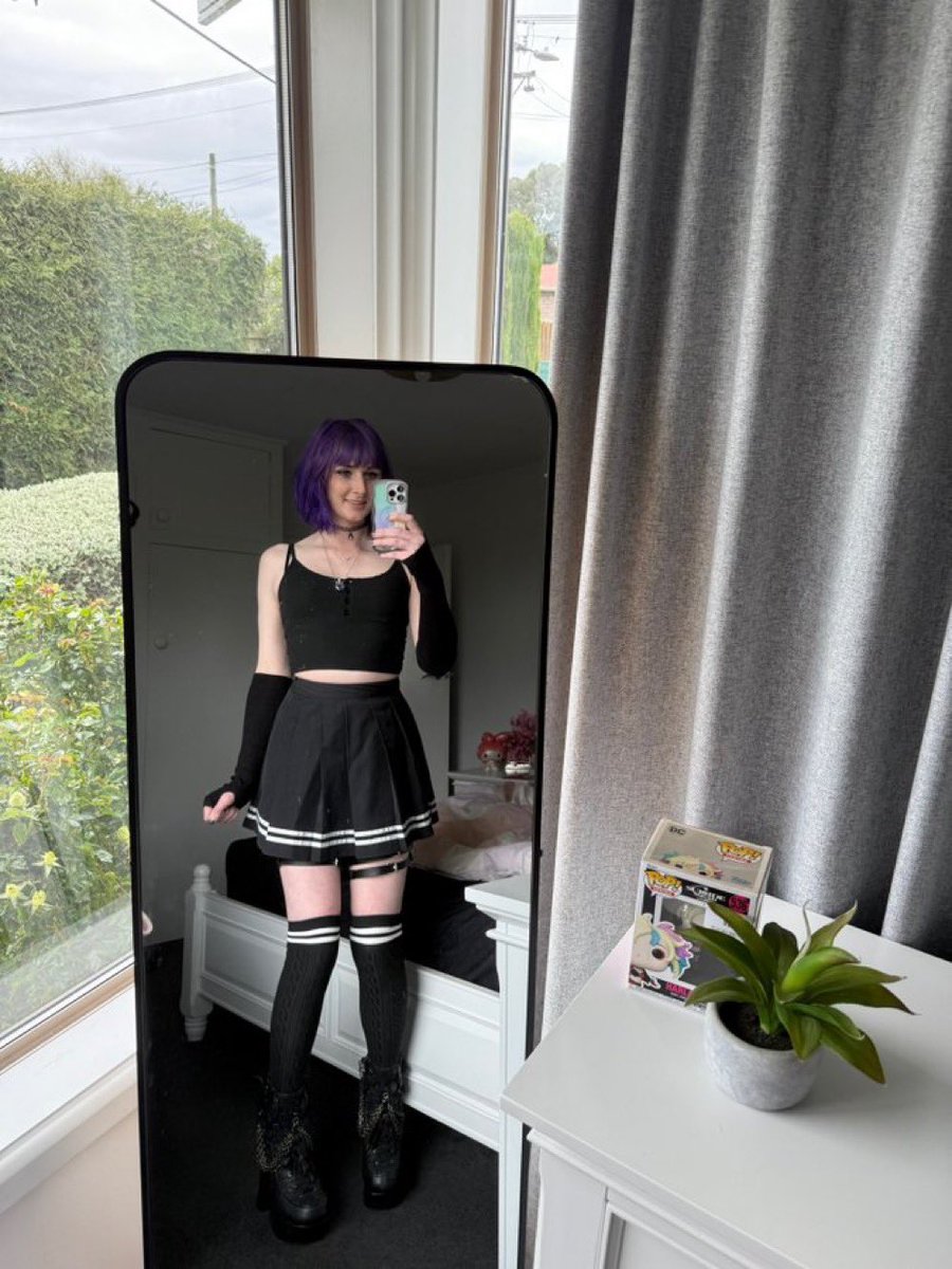 Cassieu4k's tweet photo. I just want a straight man to go down on me.. is that really too much to ask for? https://t.co/99jkNV5qW8
