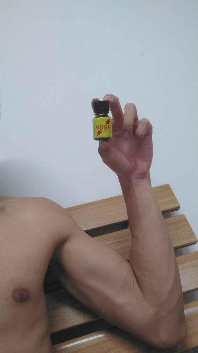 fabbynextdoor's tweet photo. no one fucks u like I do🍒
(Recently using poppers damn such a mood enhancer) https://t.co/xJQkjrs7Bp