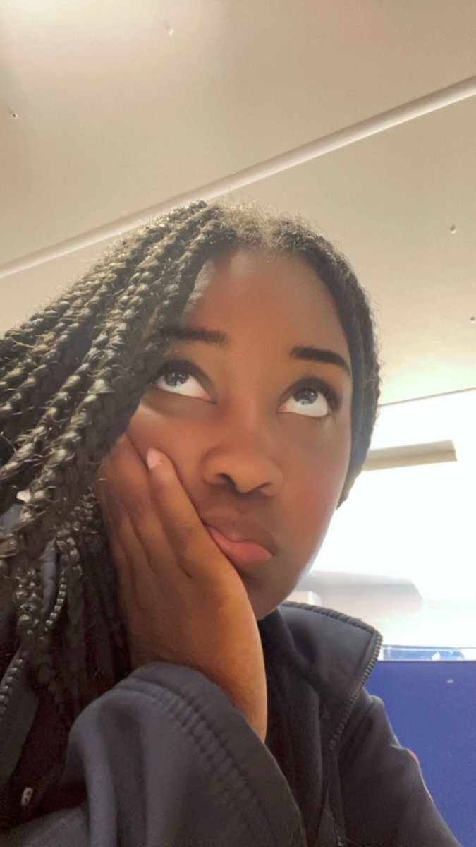 Goddessebony78's tweet photo. I’m so exhausted today honestly just get me to sleep 😭😭 https://t.co/Ah5x1Y6P3N