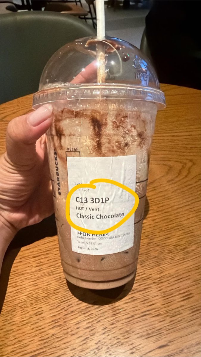 jnnmae's tweet photo. Harap-harapan mo akong niloloko 😭 @starbucksph https://t.co/ZQIKfOotPu
