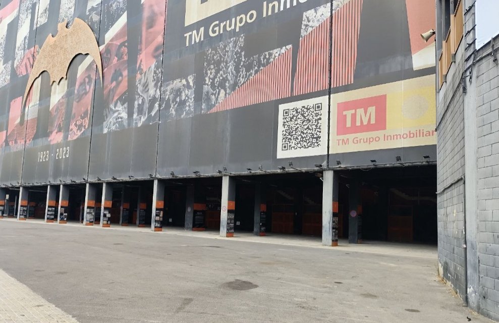 Nadaguay's tweet photo. No puedo sentir orgullo de ser Valencianista, ni entiendo que haya quien mire hacia otro lado. 

Solo siento lástima e impotencia.

Es imposible no ver lo asqueroso que han dejado el club. https://t.co/Jwh8zicm6K