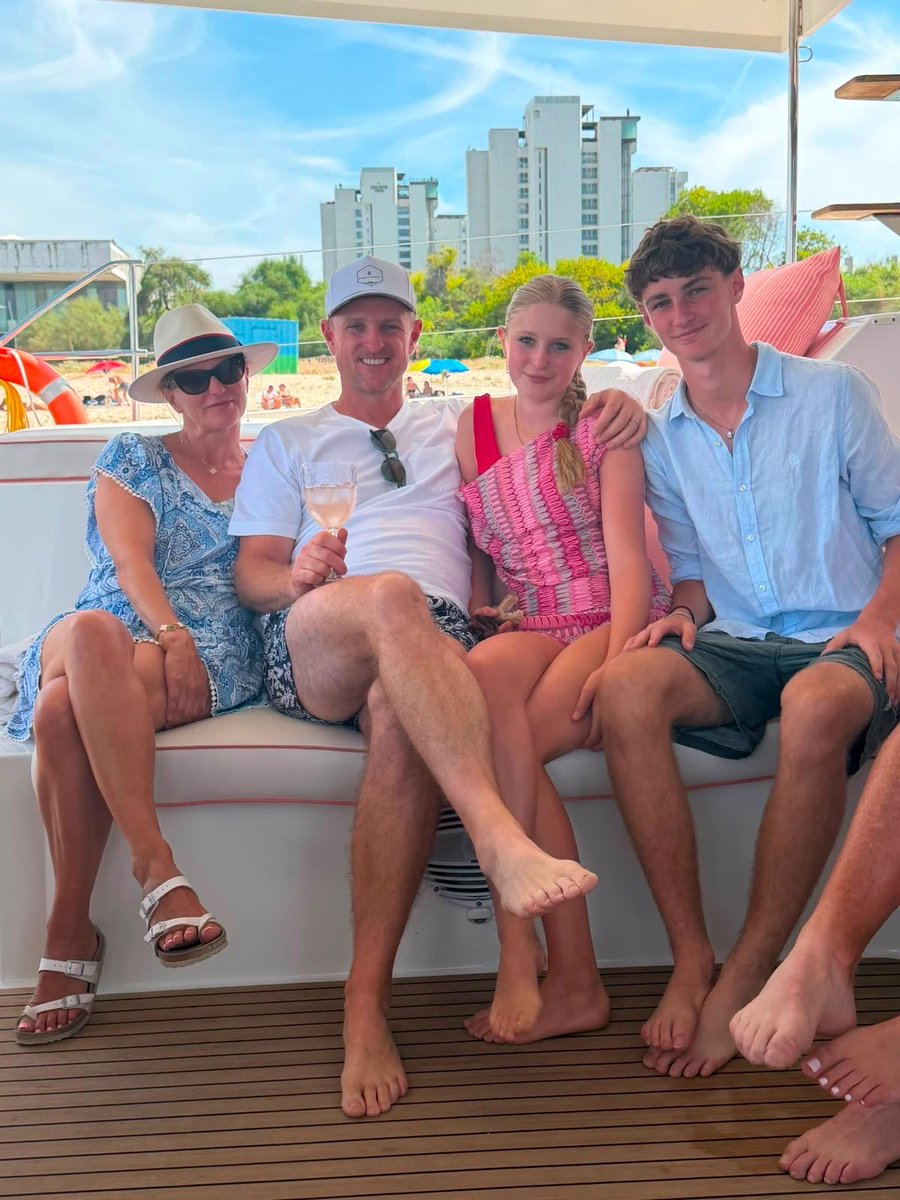 JustinRose99's tweet photo. Enjoying some family time… 🇵🇹 

Clubs back out tomorrow after two weeks!! 😳 https://t.co/uHXc6i9hoQ