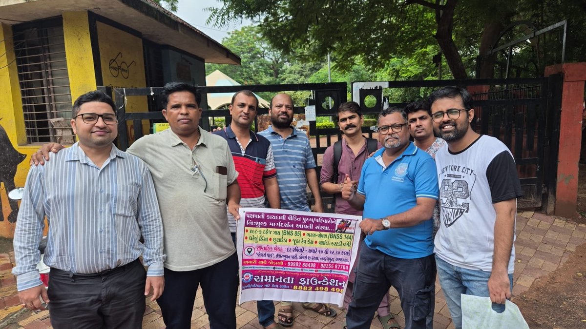 DaxeshVania's tweet photo. #SamantaFoundation (SIF) A'bad: In person Weekly Meeting (Dt 02-08-26) for #MenInDistress & their families.
🌏Joggers Park, Nr Commerce 6 Road, Ahd
⏰10.00 am to 1 pm (Every Sunday)
👥 One to one Counselling
⚖️ Legal Awareness Session
☎️ 98255 87704 Info & MRA support
@sifgujarat https://t.co/gv6q4X5eiK