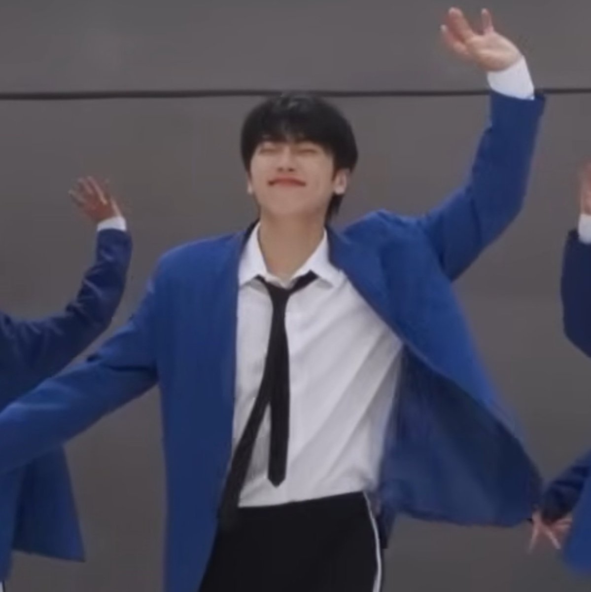 UNNAMEend's tweet photo. 너머기여움 https://t.co/ZCykobMX55