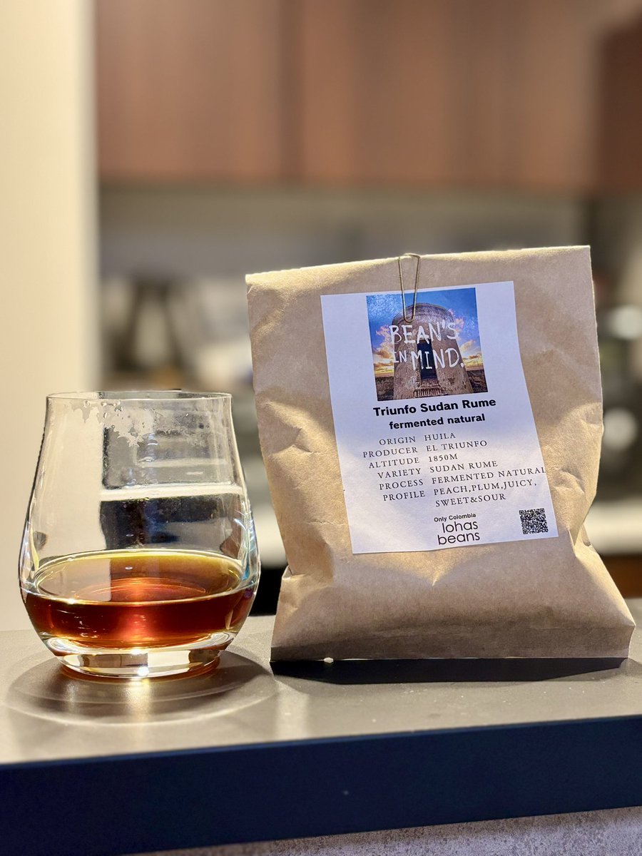 wine_nikki's tweet photo. lohas beans 
Triunfo Sudan Rume fermented natural

マルチ発酵のぶっ飛んでる系
プラムのような甘酸っぱさと洋酒っぽさ🍸
夏飲みたくなるやつですね🏝️

Mont St. Clairのタルトペッシュは桃が瑞々しくて美味しかった🍑😋 https://t.co/lsRUpsmO1H
