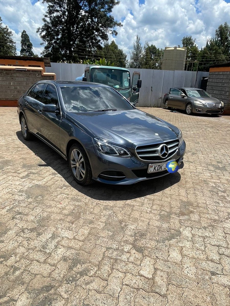 EwingKirimi's tweet photo. *https://t.co/iBCOtT1A0O*

Mercedes Benz E Class E220d
YOM : 2015 Ex UK
leather heated seats
Drls
Alloy rims 

Price : Ksh 2,770,000/=
*☎️ 0740613319 - Ewing* https://t.co/RQvRPHhMJg