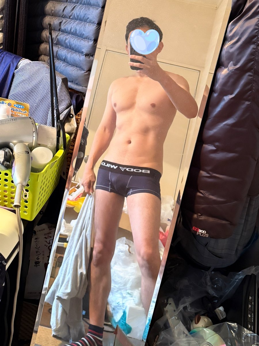 marushi2023's tweet photo. パンツの日にパンツ姿を載せたらバズると聞きました。
え？昨日！？
#パンツの日 https://t.co/VngvBZjIj8