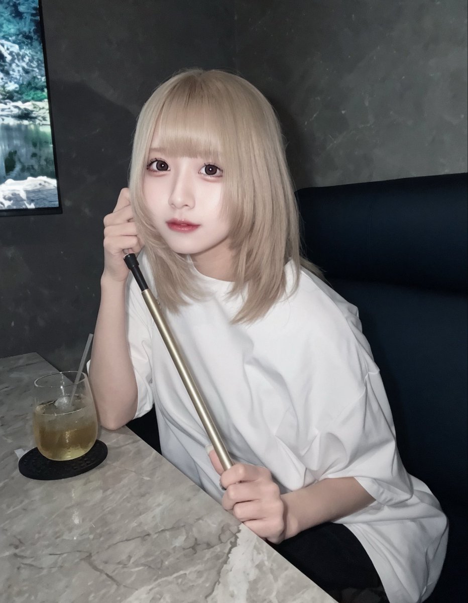 pomelz_z's tweet photo. 抜け出す午前0時？ https://t.co/4MlsM7F03V