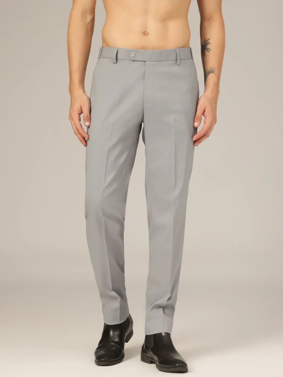 KumarMyfri6336's tweet photo. Grey trousers that go with literally everything 🖤
Comfortable fit, clean look, easy to style — perfect for office or casual days.
🔗Link 👉 https://t.co/9yFRaXRPog
Available in sizes 30 to 36. Get yours now 👖
#MensFashion #GreyTrousers #MensWear #StyleUpgrade #OOTD https://t.co/PLhRhwJPyj