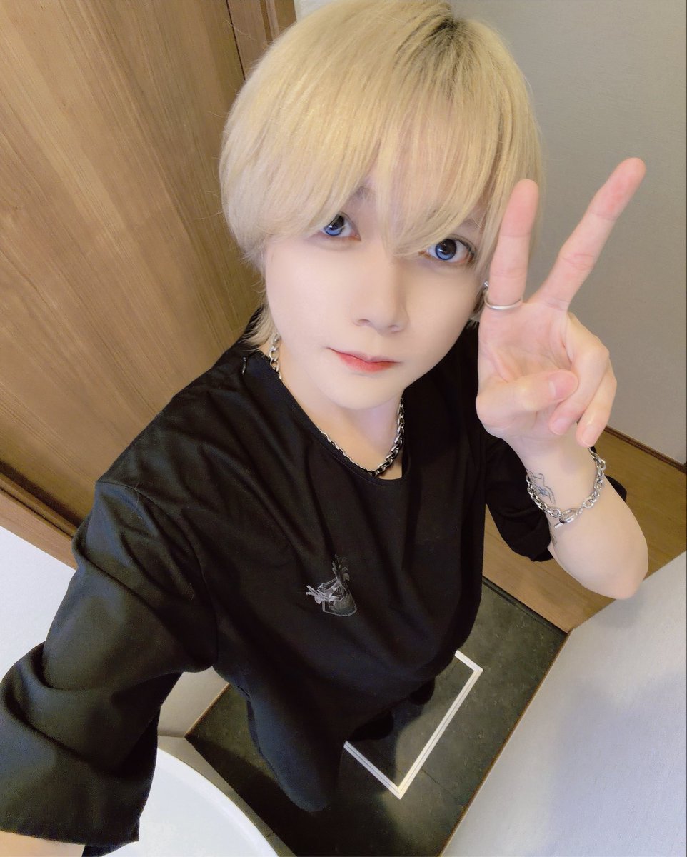 soravvn_n's tweet photo. 久々に自撮りというものをしました https://t.co/ly4pMDc3A4