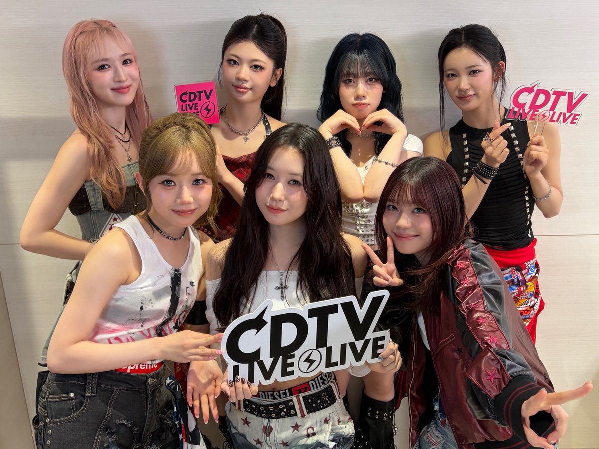 TBSCDTV's tweet photo. #CDTVライブライブ
今夜も激アツLIVEをお届け❤️‍🔥⚡️
本番直前ショットで実況中だよ📸

このあとは
#ME_I が登場！

花咲く未来へ進んでいく”という願いを込め作られた
「花咲く道」をフルサイズパフォーマンス✨

#TVer でリアルタイム配信中⚡️
https://t.co/bh1eVACFIk 

#TBS https://t.co/e9JewE9hsT