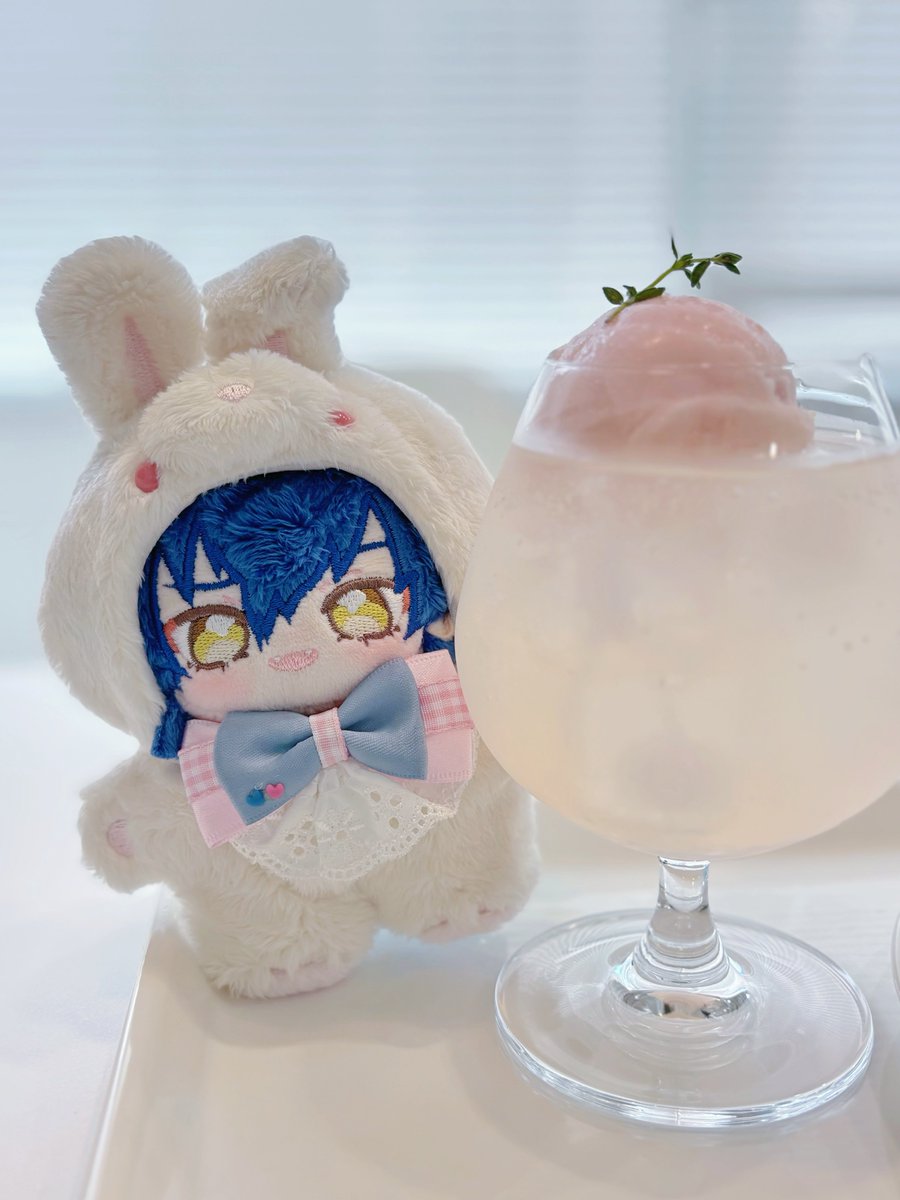 ibib___1114s's tweet photo. 桃スイーツ満喫🎀✩°｡⋆⸜ 🦢✮

ジュンくんのほっぺたと同じ色で可愛いが大渋滞⚡︎ https://t.co/hKNvJq2YgA