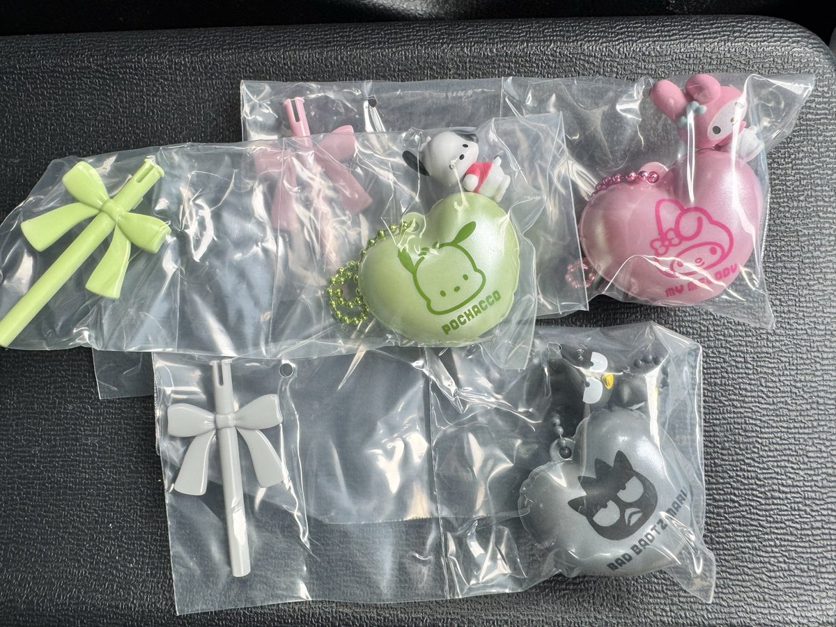 mmss05a's tweet photo. 【交換】サンリオキャラクターズ
バルーンポップチャーム🎈

譲：ポチャッコ　バツ丸　マイメロ
求：キティ　シナモン　ポムポムプリン https://t.co/BfywQ7z3oM