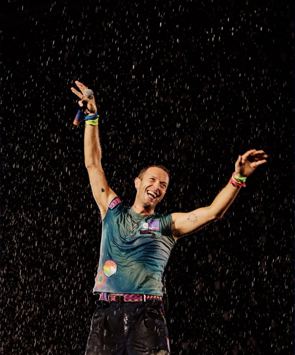 coldplay_canada's tweet photo. First Monday of August. 🗓️
A day closer to new tour dates. 👽
Have a great week, Coldplayers. 🫶🏻

#coldplay

📸: @coldplay app https://t.co/leSCBXw3mk