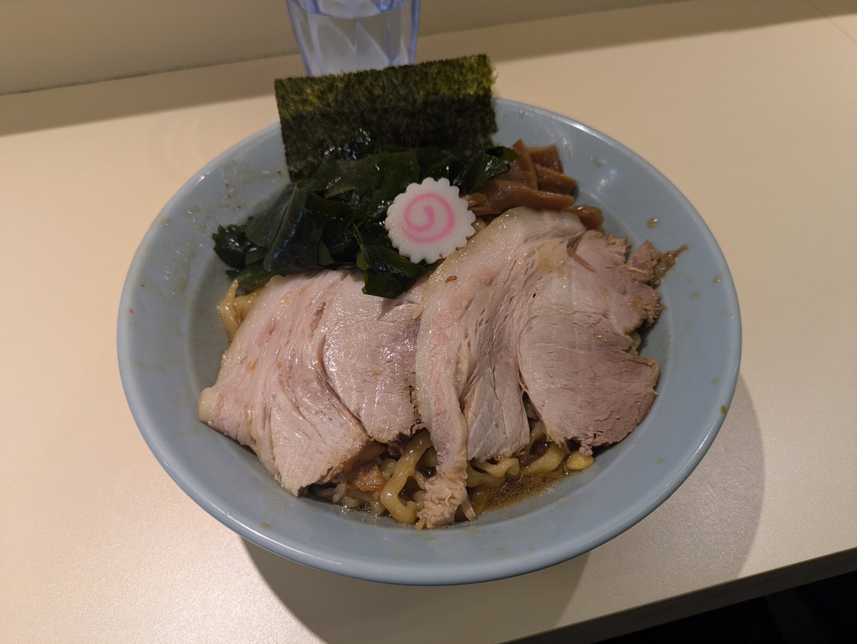 yaebadaisuki24's tweet photo. 今日のラーメン
大ギルティとコスパの塊 https://t.co/QlalaPIWVA