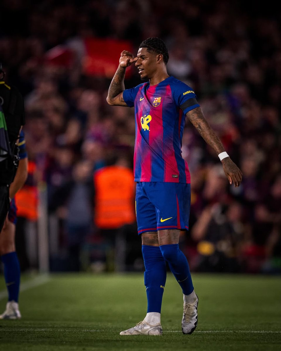 ExtraSporcom's tweet photo. Fenerbahçe, Rashford'ın menajerleriyle temasa geçti. Sarı-Lacivertliler bu transfer için ciddi miktarda para harcamaya hazır. 

(The Sun) https://t.co/zvq1j8znlM