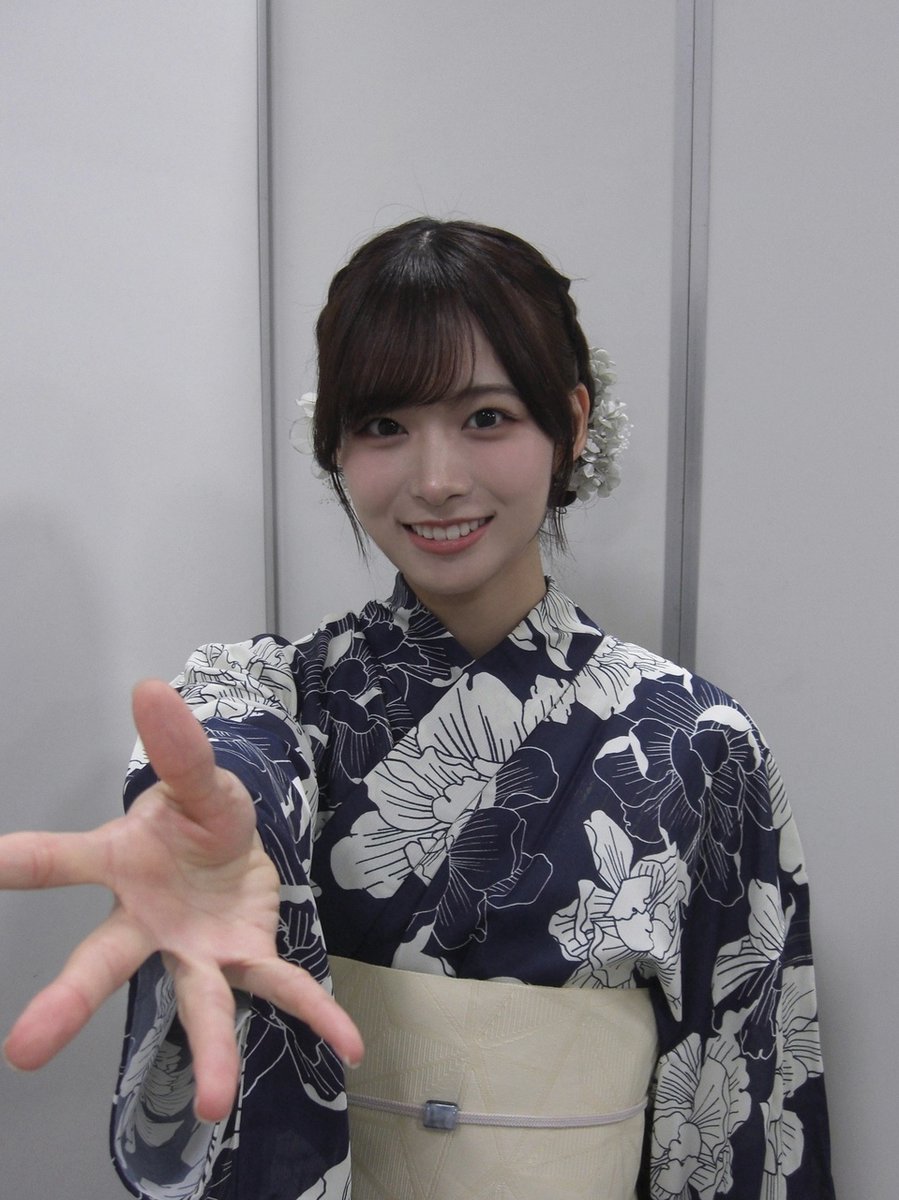 sakurazaka46's tweet photo. 松本和子がブログを更新しました！🌸｜ 来年の夏も https://t.co/abrZ7D8xqq ぜひご覧ください！ #櫻坂46 #松本和子 https://t.co/pI8HnKNoRF