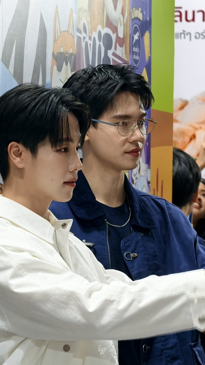 wangepor's tweet photo. สมมงวิชวล BL (ตั้งโดยผมเอง)
VIF X YINWAR ZUSAM #VIFxYWZSPetexpo
#yinyin_anw #หยิ่นวอร์ https://t.co/YDsOcgIkm2