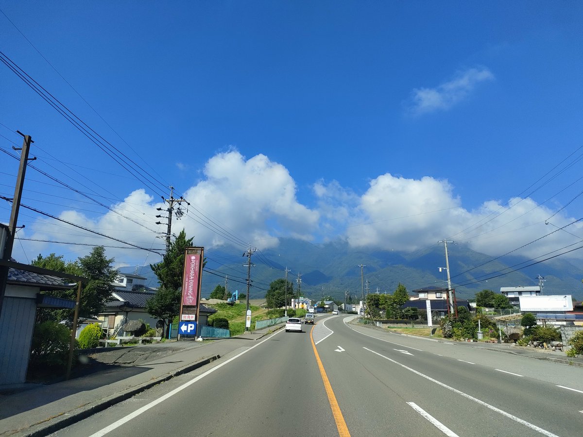 dddois's tweet photo. FIRE先行体験。
7月前半は、平日ドライブ、サーフィン、サイクリング。
後半は、キャンプと北海道旅行。

人生で最高の1ヶ月間でした。

ただ、やるならこどもの就学前or独立後でしたね。
海外旅行2週間くらいやりたかった。。。 https://t.co/2AUvhKHwyg