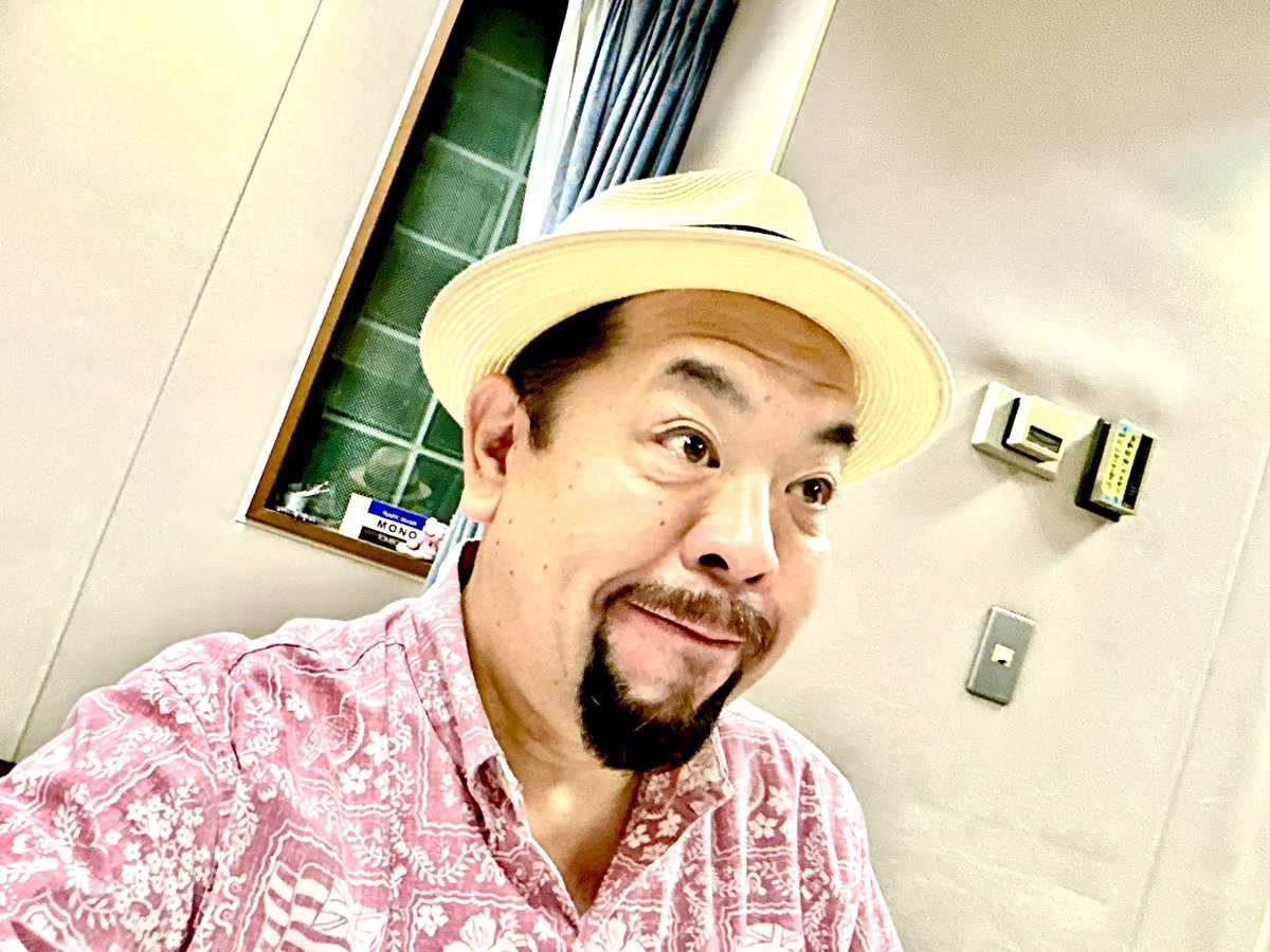 JamesRadiomanH's tweet photo. 8月最初の月曜日！
#LuckyFM茨城放送「#夜遊びジェームス」
今夜からON AIRは20時30分からです！
テーマ「たんさんで夜遊び」
今日はハイサワーの日なんだそう🤗
メールはyj@lucky-ibaraki.comまで
#ジェームス英樹
#茨城のローカルスター
#バーガーバカ https://t.co/RGIJq9StcB
