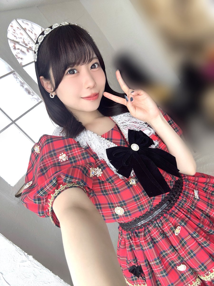 SayuriDate's tweet photo. 『伊達さゆり Fan Meeting Tour 2026』
🎂バースデーオフィシャルグッズ🎂
事前販売は本日8/3(月) 23:59まで
となっております〜！！🍄🍂🎂
https://t.co/9f8lwMP7bC

お写真もまだあげてなかった！！
載せるね〜！！❤️🖤
#伊達さゆりFM2026 https://t.co/8UT5Xpbt0f