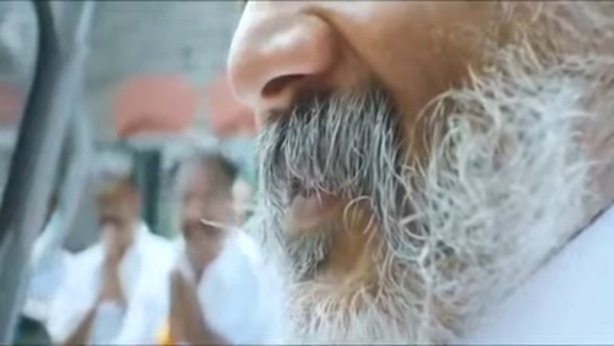 Murattumamu's tweet photo. என்னயா‌ ஒரே சலம்பலு 

AK fans Online வர ஆரமிச்சுட்டாங்க னே 💥💥

#AK64 https://t.co/sBWYSohPqm
