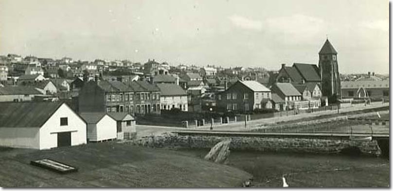 FalklandsinUK's tweet photo. 1/ On 18th July 1845, Stanley became the capital city of the Falkland Islands. 🇫🇰 

A short thread on the extraordinary history of our wonderful capital. 🧵 https://t.co/dmQPFe07rx