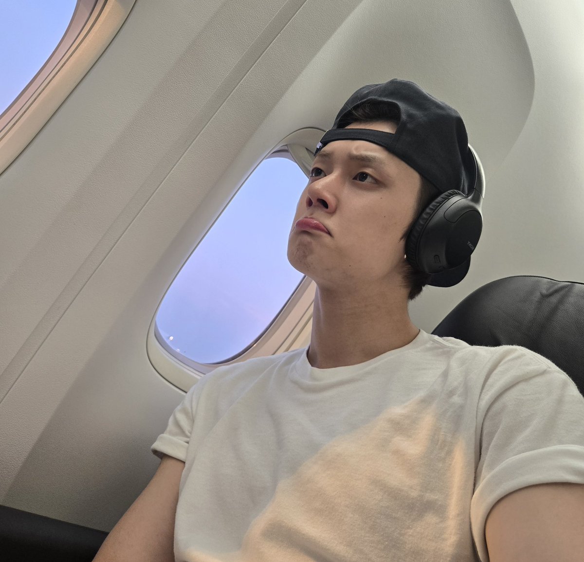 ktyunique's tweet photo. #YEONJUN on Weverse DM

🦊💬 I’m on the plane now
🦊💬 I’m going to miss you, y/n… https://t.co/Xmji6YSKnU
