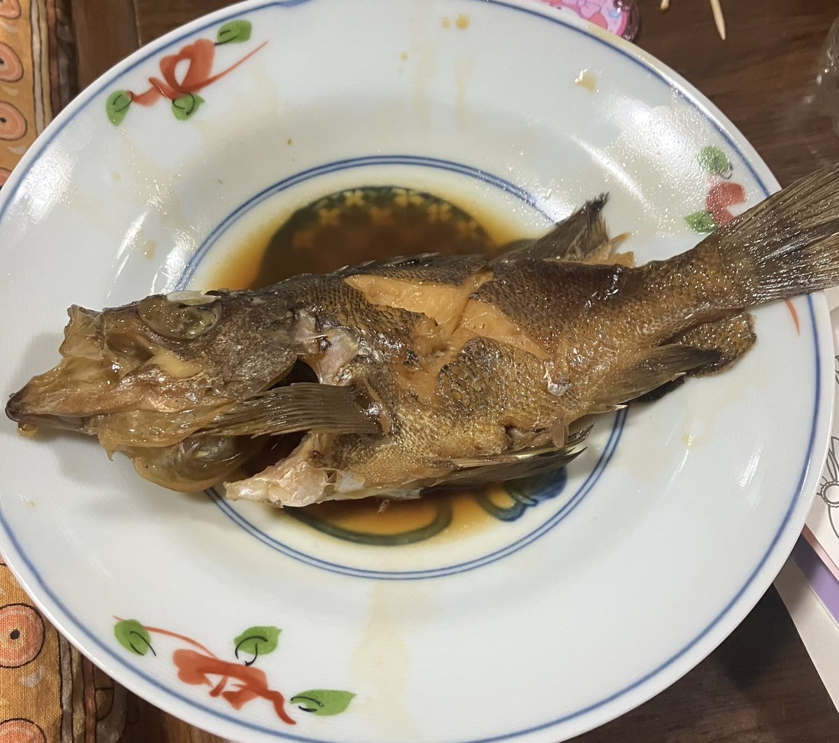 NGC7314's tweet photo. 今日は釣ったメバルの煮付けをご馳走になった

美味い
煮魚なんて、なかなか普段作りませんからね
瀬戸内の魚を堪能しました https://t.co/ZosFaEeuOb