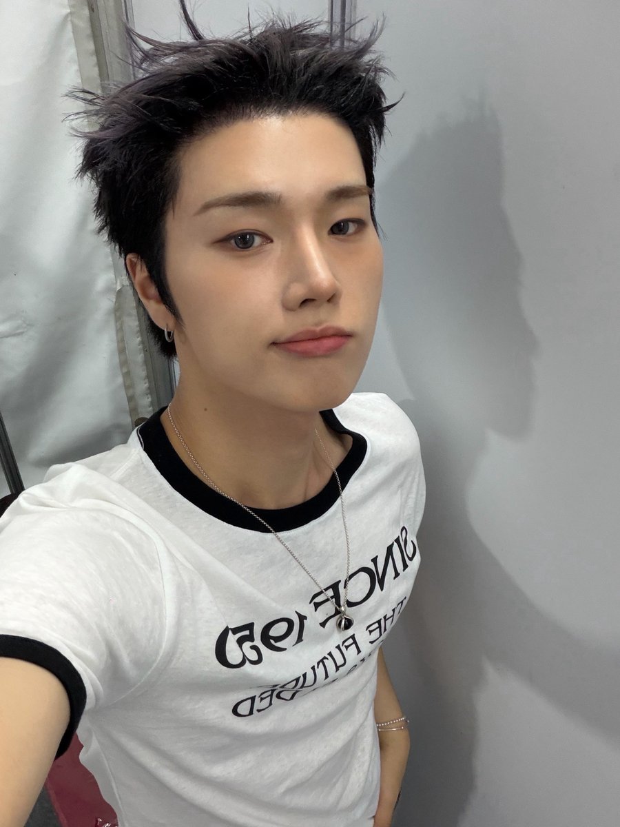 dyeongsumsg's tweet photo. ☆📧☆260704 [14:01-14:09 WIB]

woah, yesterday I passed out as soon as everything ended

I think I slept for 11 hours

ㅋㅋㅋㅋㅋㅋㅋㅋㅋㅋㅋㅋㅋㅋ

*📸* x4

Prambanan completed!

the hair looks pretty when styled! https://t.co/2NlYM6WuTd