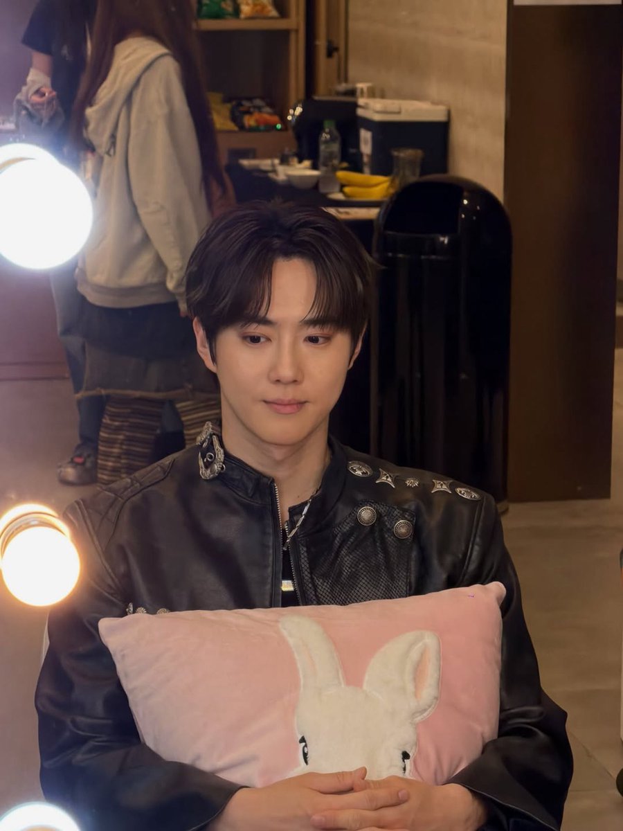 myeonchkin's tweet photo. HE'S SO https://t.co/J4TQvYE9bC