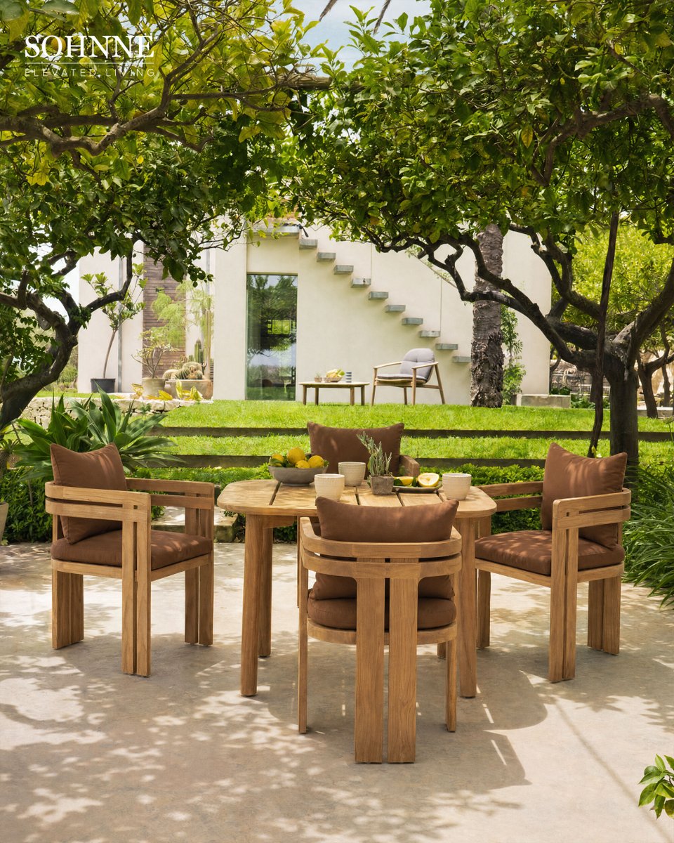 Sohnneliving's tweet photo. Lunch under the lemon trees.

Solid teak, softened with cushions built to live outside. The kind of table that turns an afternoon into a whole day.

#Sohnne #ElevatedLiving #IconicFurniture #midcenturydesign #midecenturymodern #InteriorDesign https://t.co/QnH5stEt8p