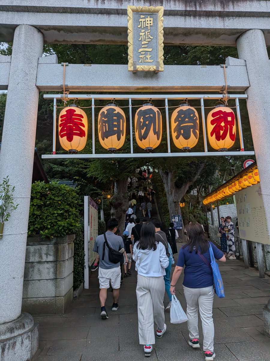 Hernia_Narnia's tweet photo. 祭りに行っていた https://t.co/NN8WeDVYCU