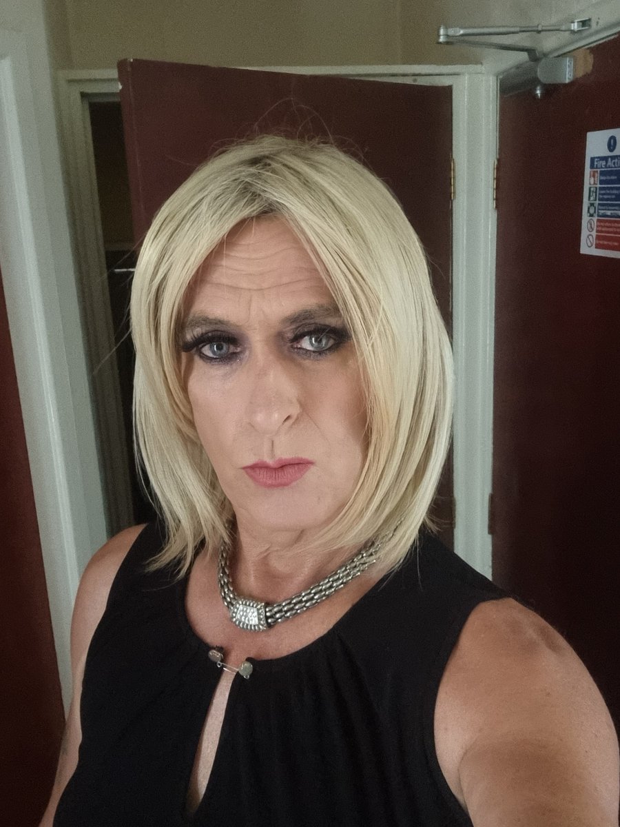 nicolebridges2 tweet media