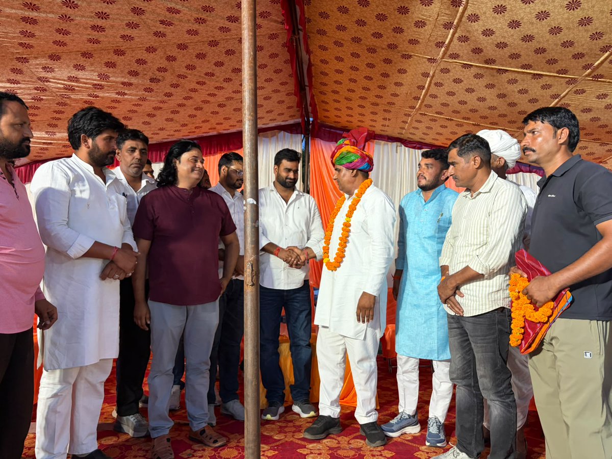 MDagar74's tweet photo. 🏏 जमवाय माता नाइट क्रिकेट प्रतियोगिता 2026 के शुभारंभ अवसर पर उपस्थित होकर खिलाड़ियों का उत्साहवर्धन करने का सौभाग्य प्राप्त हुआ।

सभी खिलाड़ियों को खेल भावना के साथ उत्कृष्ट प्रदर्शन के लिए हार्दिक शुभकामनाएँ। आयोजक समिति का इस शानदार आयोजन के लिए हार्दिक अभिनंदन एवं धन्यवाद। https://t.co/pBFdJWvMAK